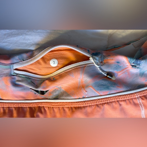 Lululemon shorts - Picture 3 of 5